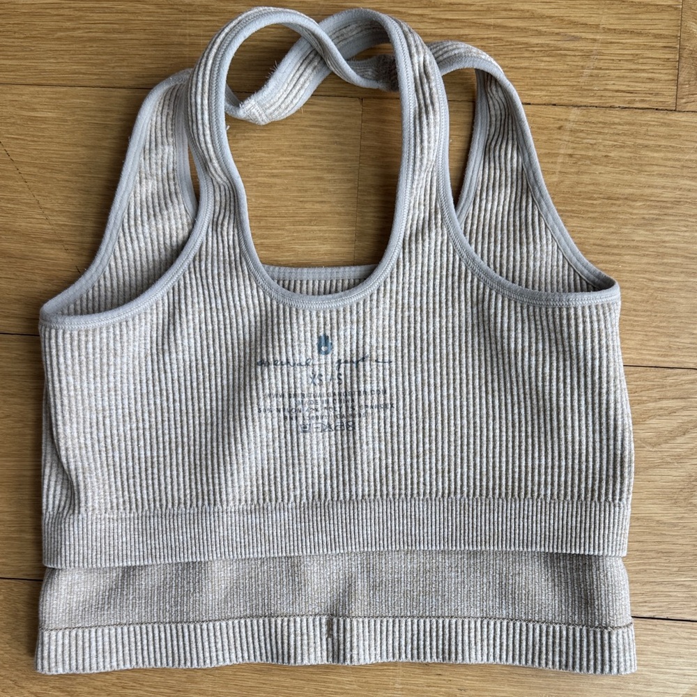 Tan Ribbed Crop Top - Picture 3 of 3